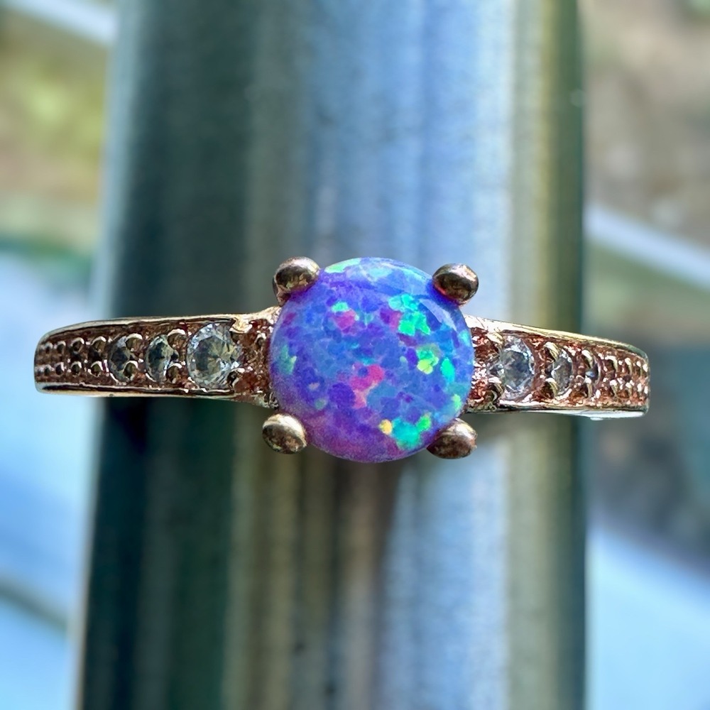 Vintage Accent Ring Size 8.5 Lab Black Opal Color Clear CZs 925 Sterling 2.6g - Picture 8 of 12